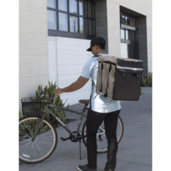 Petit Sac à Dos De Livraison - Profondeur 279 Mm - DY180 - Cambro -Materiel Horeca Magasin petit sac a dos de livraison cambro gobag 3