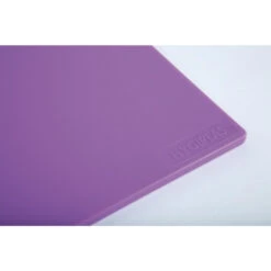 Planche à Découper Basse Densité Anti-allergènes - 304x450mm - GL295 - Hygiplas -Materiel Horeca Magasin planche a decouper standard en basse densite hygiplas violette 2